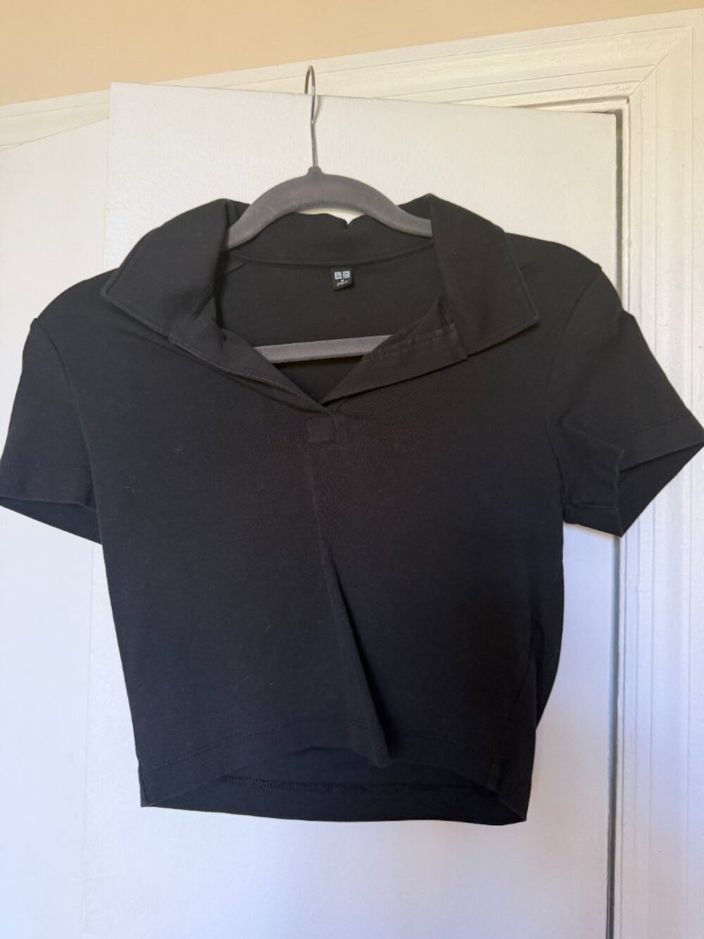 UNIQLO Women's Black Polo-shirts - Picture 2 of 4